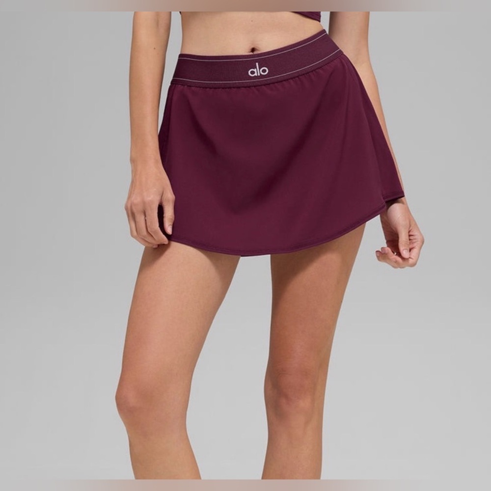 Alo Match Point Tennis Skirt NWT Burgundy size M
